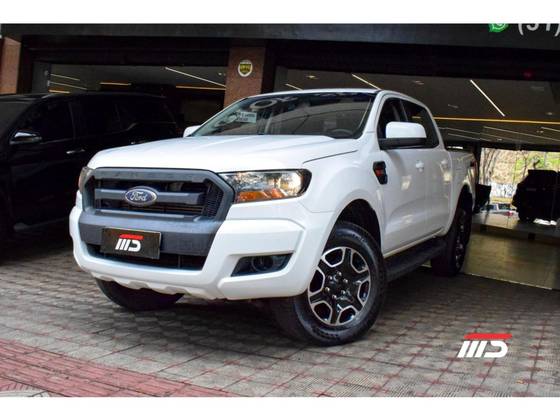 FORD RANGER 3.2 XL 4X4 CD 20V DIESEL 4P AUTOMÁTICO FORD RANGER 3.2 XL 4X4 CD 20V DIESEL 4P AUTOMÁTICO